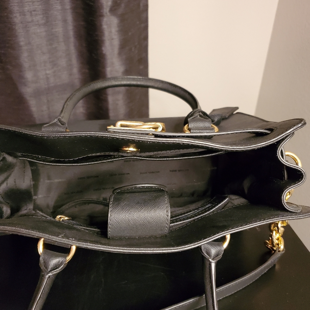 Purse - Picture 2 of 4